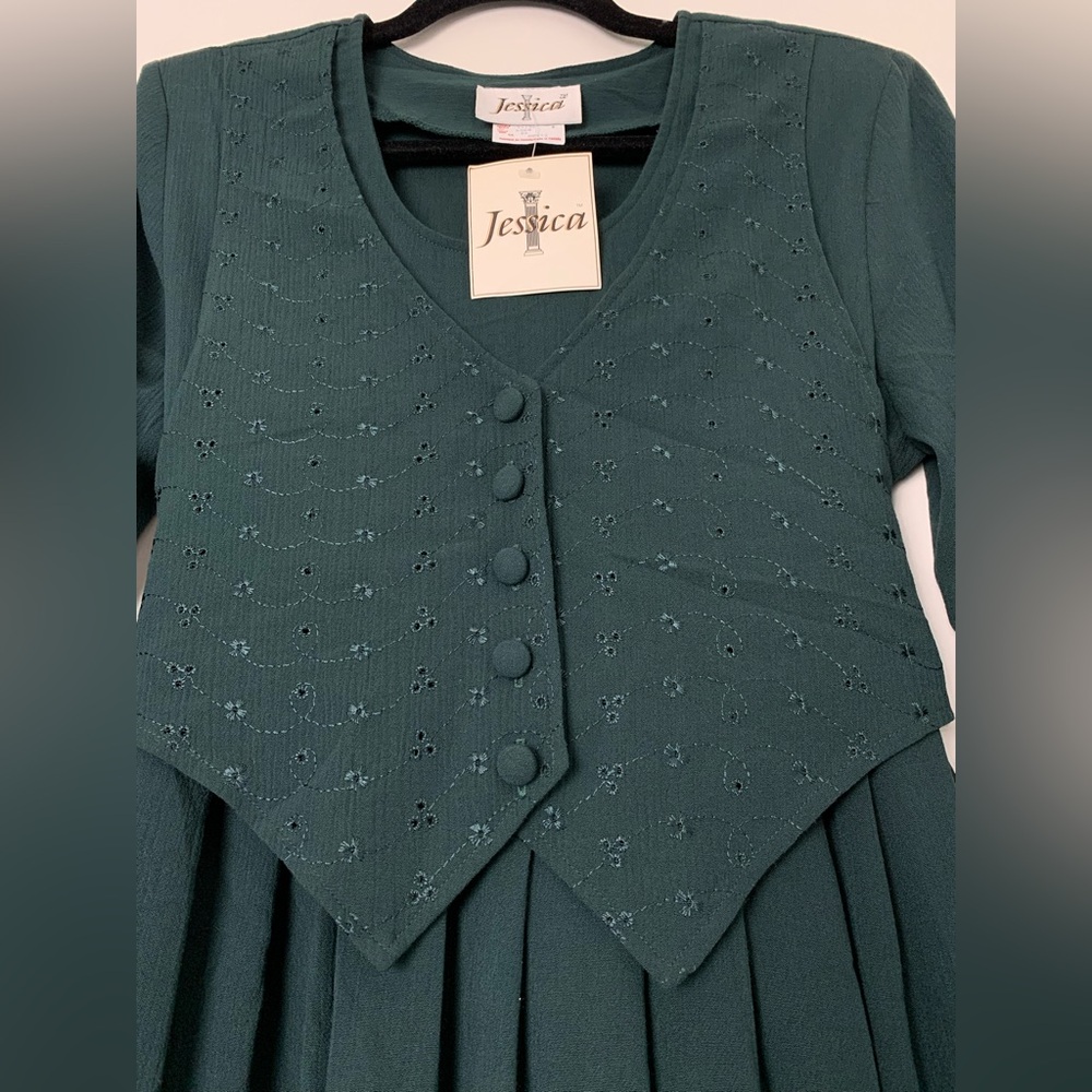 SOLD‼️BNWT Vintage Jessica Green Eyelet Vest Dress - Picture 1 of 8
